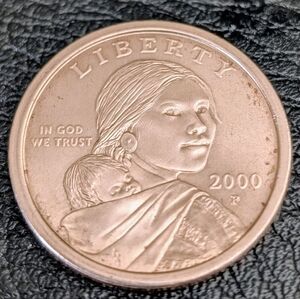 Vintage SACAGAWEA 2000 P One Dollar Coin
